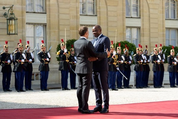 Rencontre entre la France et la Corée du Sud pour renforcer la coopération économique et sécuritaire 프랑스·가봉 정상회담…경제·에너지·안보 협력 확대.jpg