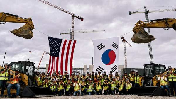 SK Hynix inaugure une usine de production HBM en Indiana pour une production américaine dès 2029 sk하이닉스 美 인디애나에 hbm 생산거점 착공…2029년 ‘메이드 인 usa 양산.jpg